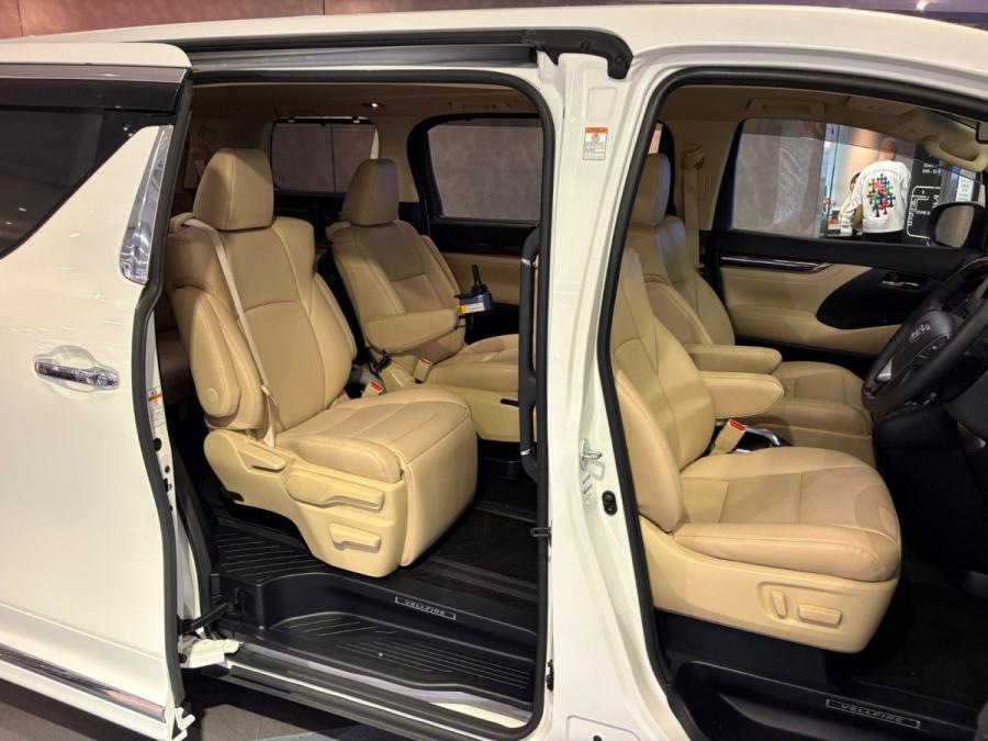 Vellfire 3.5 Welcab - Image 6